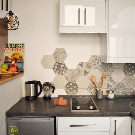 Lovely Downtown Home In Budapešť Exteriér fotografie