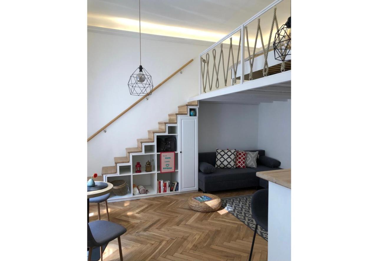 Lovely Downtown Home In Budapešť Exteriér fotografie