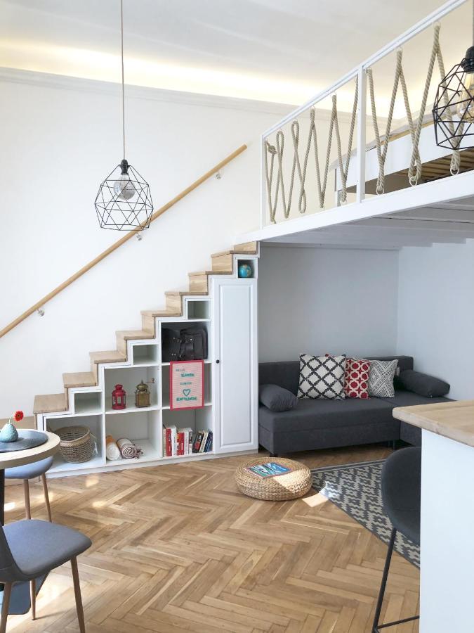 Lovely Downtown Home In Budapešť Exteriér fotografie